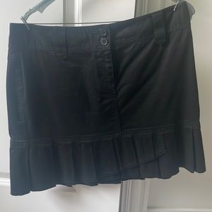 Loft fitted black skirt